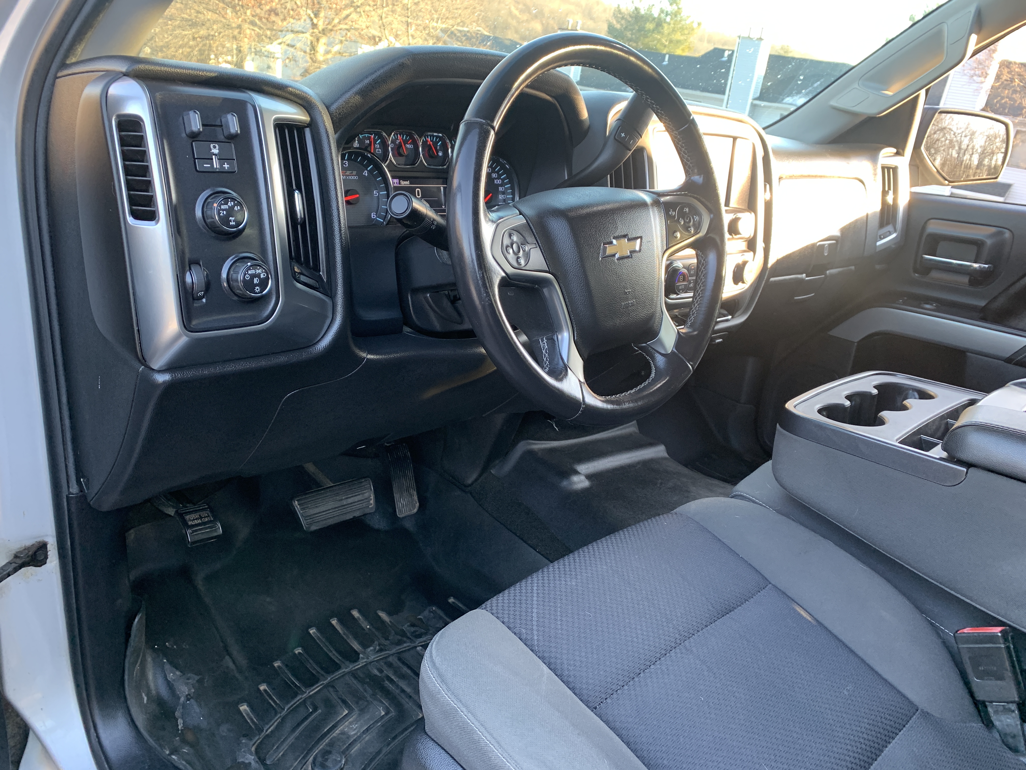 2014 Chevrolet Silverado 5.3L 1500K Z71 4 Door 4WD One Owner with Remote Starter with 120K - New Firestone Destination Tires, New Front and Rear Rotors, New pads, New rear calipers, New Front Springs, New Rear Shocks, New Rhino Bed Liner, Trailer Equipment Package — photo 63